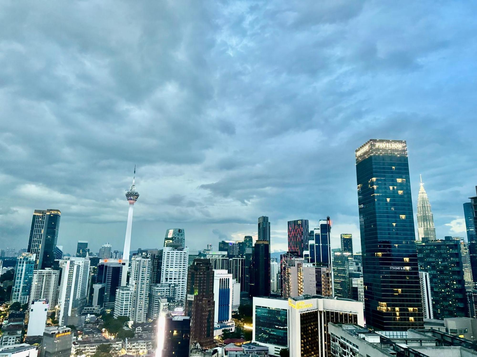 Klcc Suites At Axon By Skypool Kuala Lumpur Extérieur photo