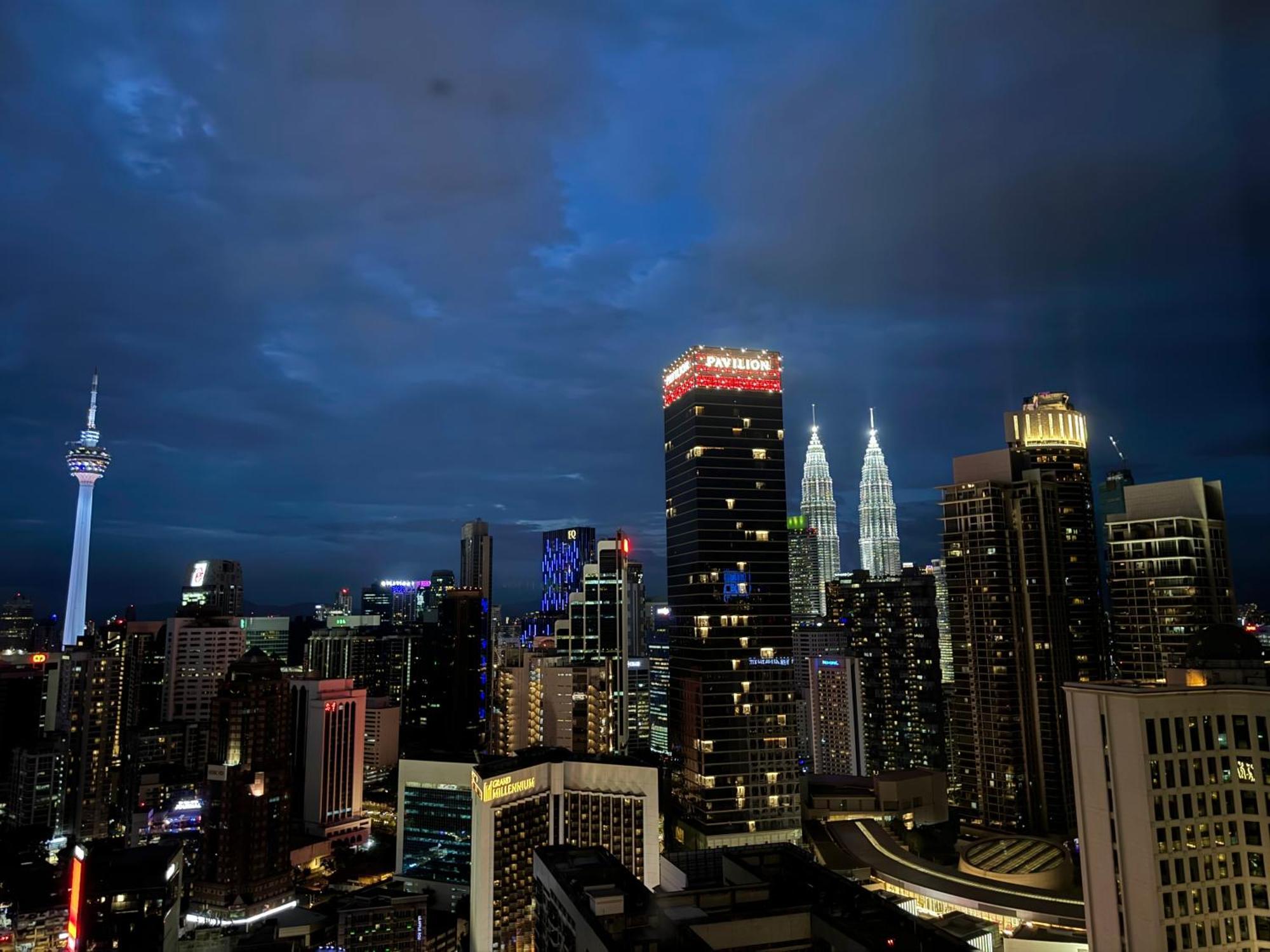 Klcc Suites At Axon By Skypool Kuala Lumpur Extérieur photo